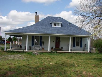 Farm and Ranch in Graves County, Kentucky