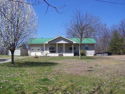 Farm and Ranch in Grundy County, Tennessee