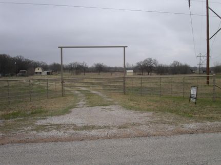 Farm and Ranch in Parker County, Texas