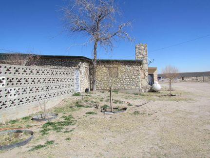 Farm and Ranch in Pecos County, Texas