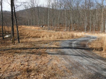 Farm and Ranch in Hardy County, West Virginia
