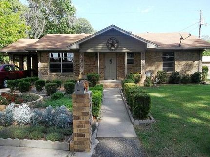 House in Camp County, Texas