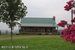 House in Floyd County, Virginia