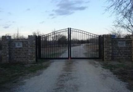 House in McClain County, Oklahoma