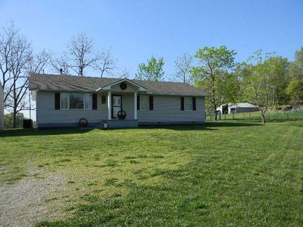 Farm and Ranch in Ozark County, Missouri