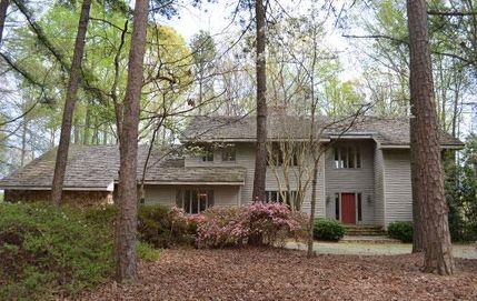 Farm and Ranch in Mecklenburg County, Virginia