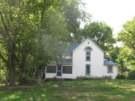 Farm and Ranch in Douglas County, Missouri