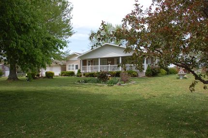 Land in Ozark County, Missouri