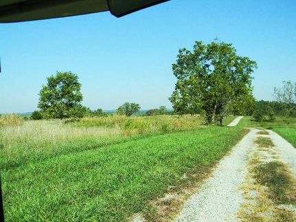 Farm and Ranch in Ozark County, Missouri