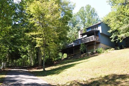 Farm and Ranch in Greenbrier County, West Virginia