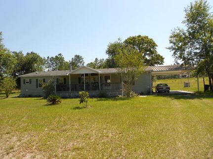 Farm and Ranch in Gilchrist County, Florida