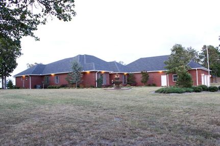 Land in Le Flore County, Oklahoma