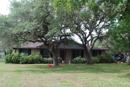 Farm and Ranch in Colorado County, Texas