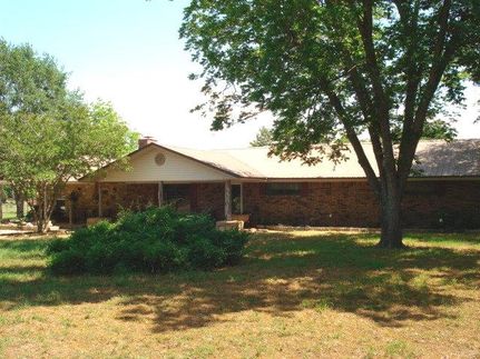 Farm and Ranch in Henderson County, Texas