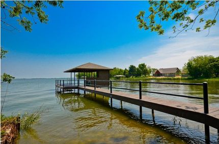 Farm and Ranch in Navarro County, Texas
