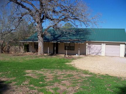 Farm and Ranch in Lee County, Texas