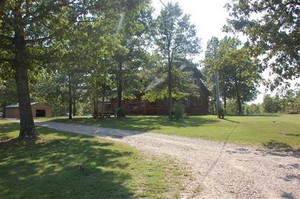 Farm and Ranch in Howell County, Missouri