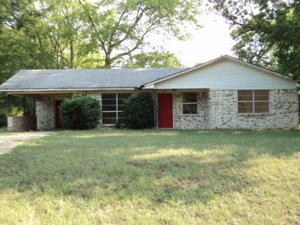 Land in Shelby County, Texas