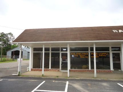 Farm and Ranch in Limestone County, Alabama