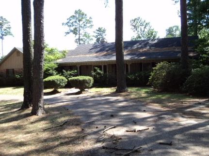 Farm and Ranch in Shelby County, Texas