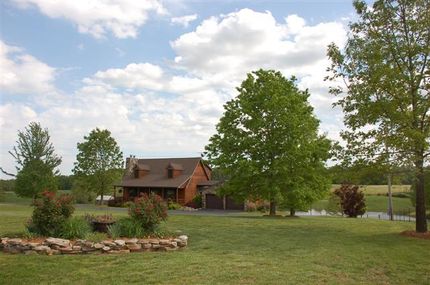 Farm and Ranch in Howell County, Missouri