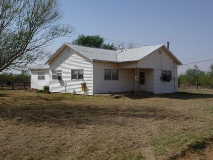 House in Collingsworth County, Texas