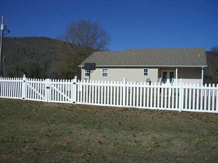 House in Jackson County, Alabama
