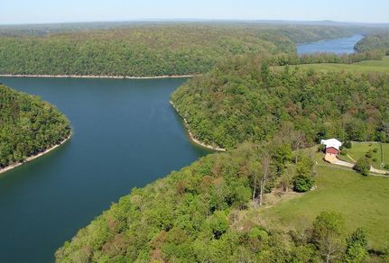 House in DeKalb County, Tennessee