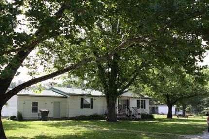 Farm and Ranch in Saint Clair County, Missouri