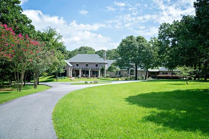 Farm and Ranch in Henderson County, Texas
