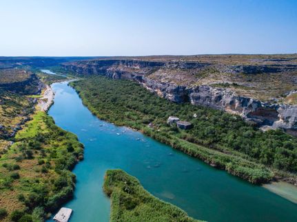 Riverfront Property in Val Verde County, Texas