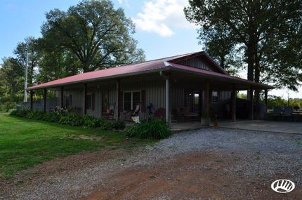 Farm and Ranch in Pope County, Illinois