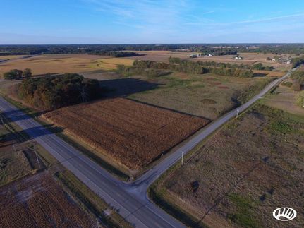 Farm and Ranch in Perry County, Illinois