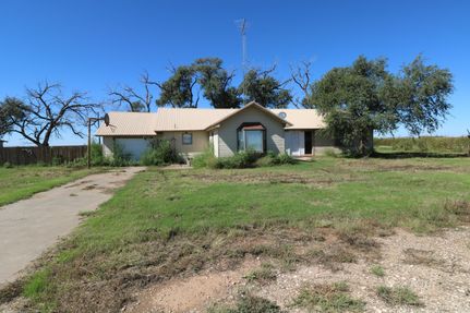 Commercial Property in Parmer County, Texas