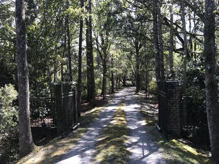 Farm and Ranch in Beaufort County, South Carolina