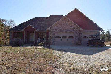 Farm and Ranch in Carroll County, Tennessee