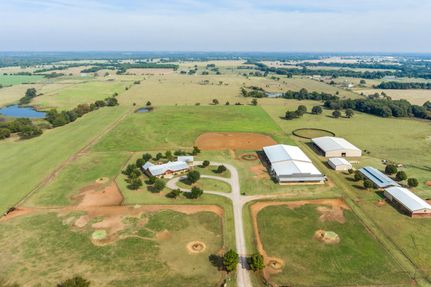 House in Grayson County, Texas