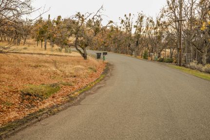 Waterfront Property in Siskiyou County, California