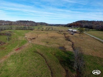 Farm and Ranch in Giles County, Tennessee