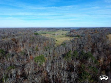 Farm and Ranch in Giles County, Tennessee