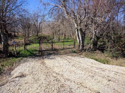 Farm and Ranch in Waller County, Texas