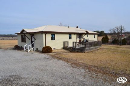 House in Johnson County, Illinois