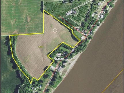 Land in Calhoun County, Illinois