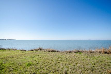 Farm and Ranch in Navarro County, Texas