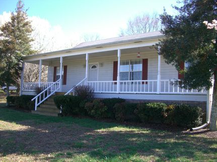House in Jackson County, Alabama