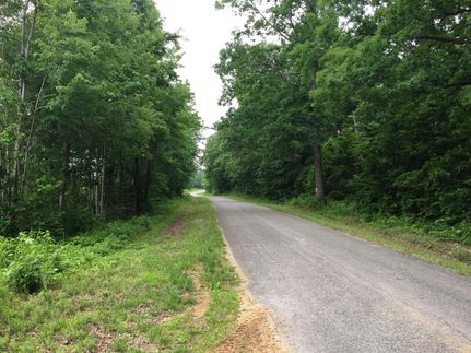 Farm and Ranch in Decatur County, Tennessee