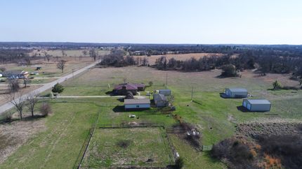 House in Pottawatomie County, Oklahoma