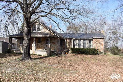 House in Christian County, Missouri