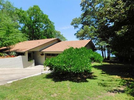 Farm and Ranch in Smith County, Texas