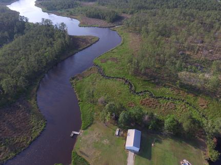 Farm and Ranch in Hyde County, North Carolina